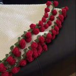 Knitted blanket bouquet with rose flowers-【LOOM-025】 - Image 13