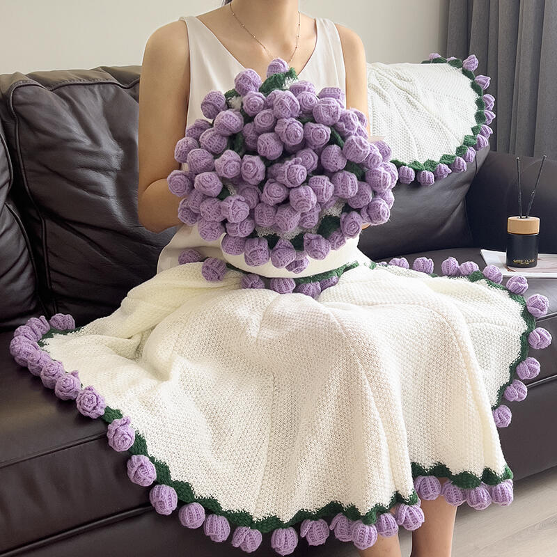 微信图片_20260815103411_1216_57 The Blooming Blanket Hand Crocheted Rose Bouquet Throw Blanket, Romantic Gift-【LOOM-024】 - Image 1