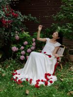 The Blooming Blanket  Hand Crocheted Rose Bouquet Throw Blanket, Romantic Gift-【LOOM-024】 - Image 7