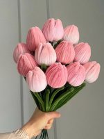 Crochet Tulip Bouquet with Wrapping | Handmade Kawaii Pink Flower Gift -【LOOM-045】 - Image 4